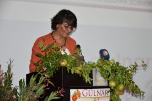 ayse-calik-ross-gulnar-bilim-kultur